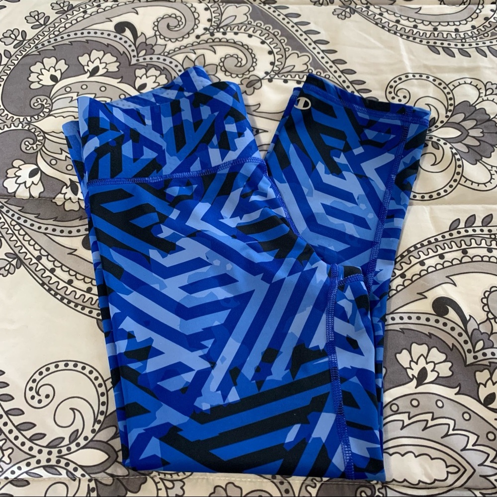 Champion Geometric Active Capri Leggings